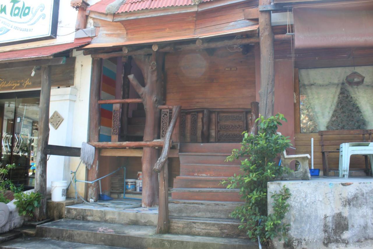 Baan Talay Guesthouse Haad Rin Exterior photo